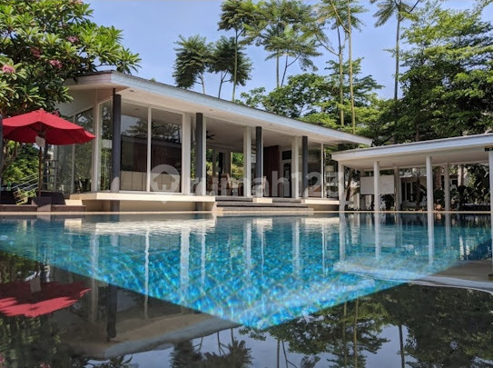 Rumah Bagus SHM di Ciracas