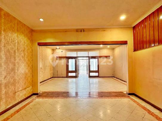 Rumah Hitung Tanah Menteng, Jakarta Pusat 1