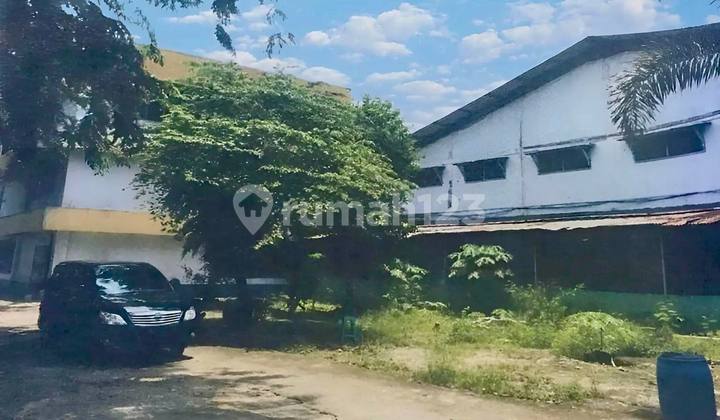 Warehouse in Batu Ceper 10500.0 m² Semi Furnished SHM