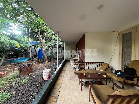 Rumah Butuh Minim Renovasi SHM di Menteng