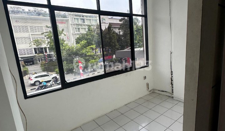 Strategic Menteng Shop House 2