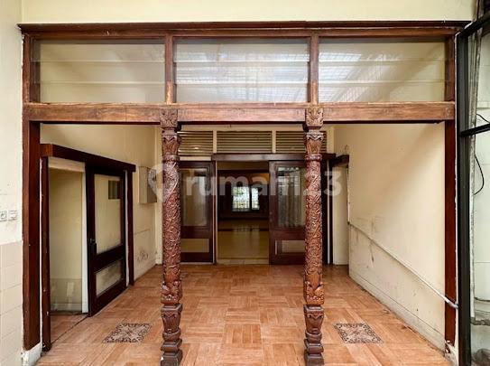 Rumah Hitung Tanah Menteng, Jakarta Pusat 2