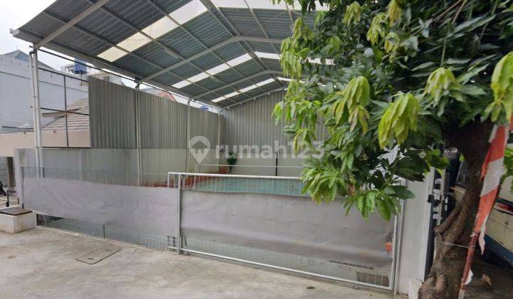 Gudang di Kebayoran Baru 220.0 m² Semi Furnished SHM 2