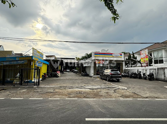 Ruang-usaha Aktif Di Jati Padang Ruang-usaha Aktif Di Jati Padang