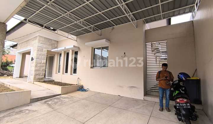 Dijual Cepat Darmo Permai Timur Rumah Siap Huni 2