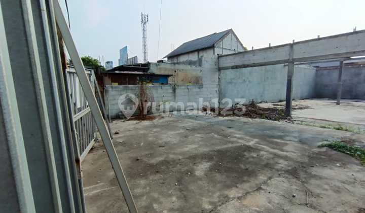 For rent: commercial land on the main road of Kranji, West Bekasi.