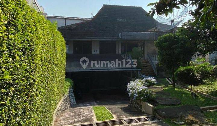 Dijual Rumah Mewah Tengah Kota Malang, Siap Huni Sangat Terawat 1