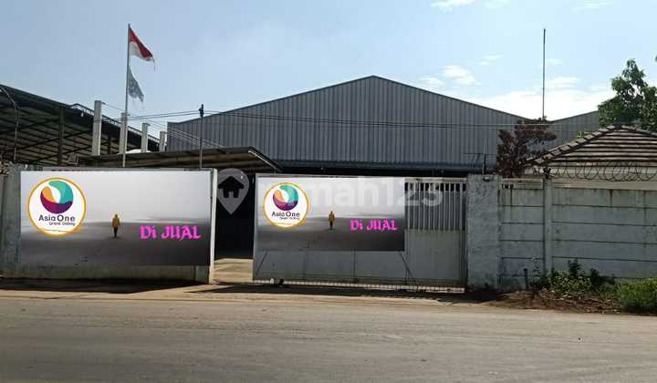 For rent: Large hangar/warehouse in Babelan. For rent: Large hangar/warehouse in Babelan.