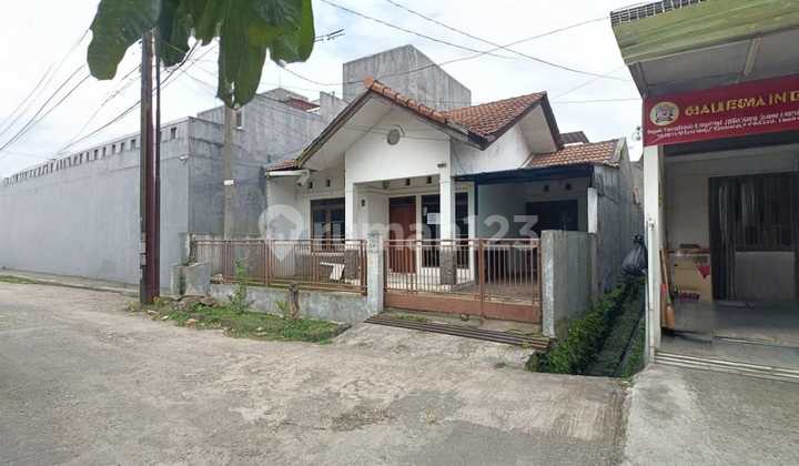 Disewakan Rumah Tki 2 Taman Kopo Indah 2 Disewakan Rumah Tki 2 Taman Kopo Indah 2