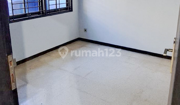 Sewa Rumah Babakan Jeruk Bagus Rapih 2