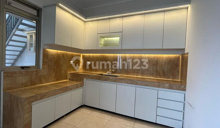Rumah Kbp Ratnasasih 2 Lantai Cozy & Homey Kota Baru Parahyangan 2