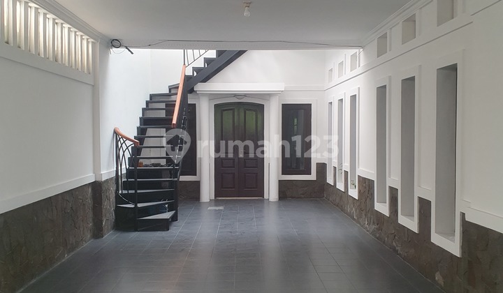 Rumah Untuk Huni Atau Silent Office Di Kawasan Tenang Menteng 2