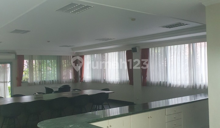 Rumah Luas Di Menteng Inti Cocok Untuk Klinik Atau Usaha 2