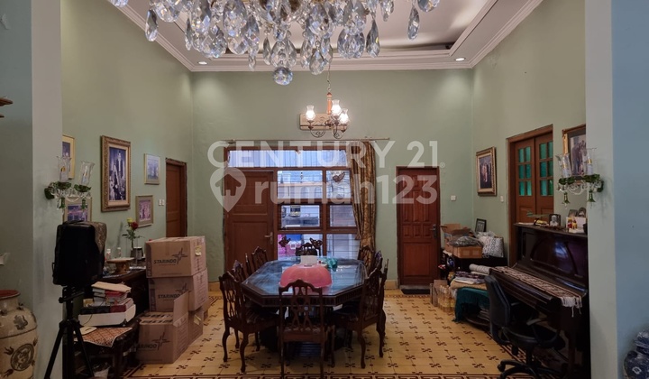 Dijual Rumah Menteng Inti, Dekat Cafe & Resto 1