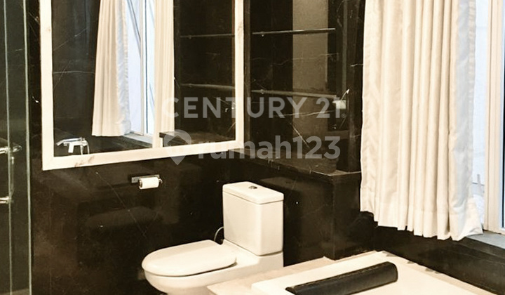 Townhouse Elegan Di Antasari, Jakarta Selatan 2