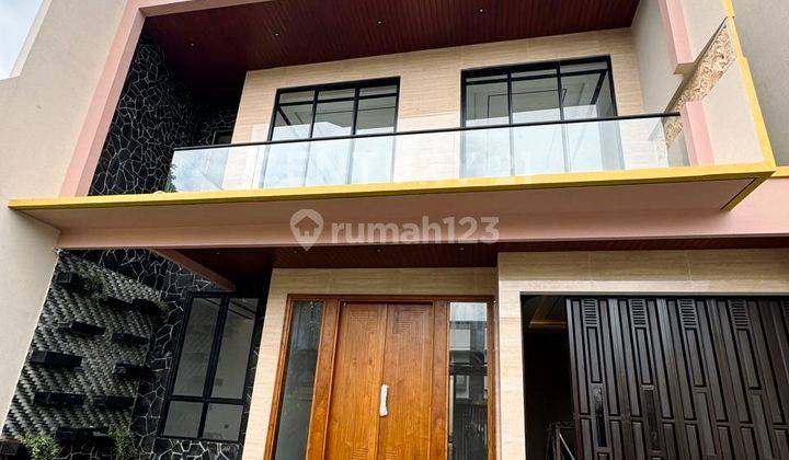 Rumah Baru Dan Modern Dengan City View Di Jakarta 1