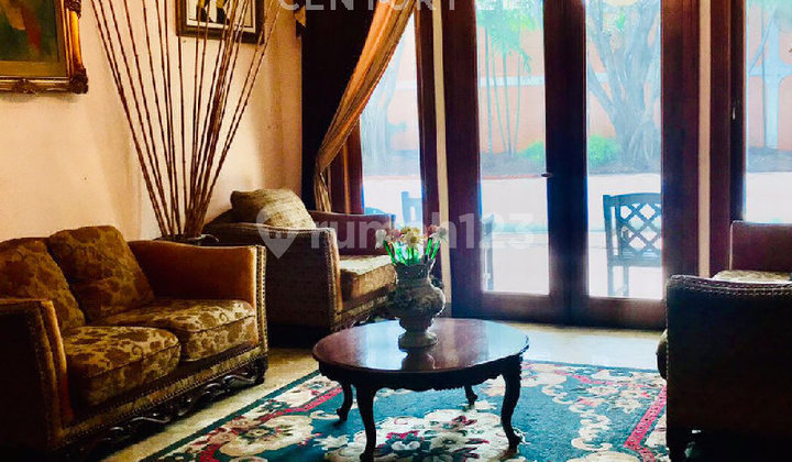 Rumah Mewah Terawat Daerah Permata Hijau Simprug