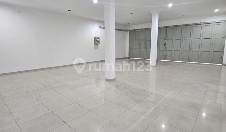 Disewakan Ruang Usaha Minimalis - Mainroad Sayap A. Yani Bandunglokasi Tengah Kota - Siap Pakai