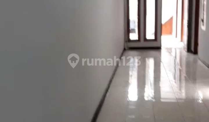 Disewa - Rumah 2 Lantai Sayap Turangga