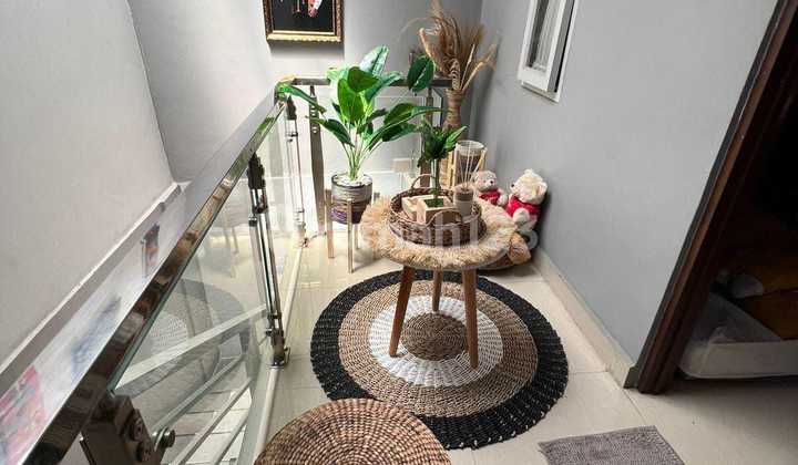 Dijual Rumah 2 Lantai Tengah Kota Bandung - Regol