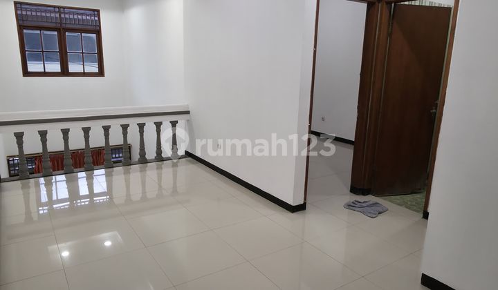 Dijual Rumah 2 Lantai Renov di Bumi Kopo Kencana (Bkk) - Bandung