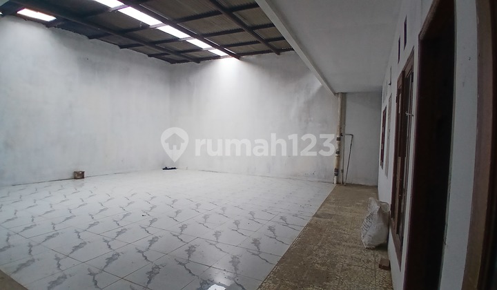 Disewakan Ruang Usaha/Gudang/Tempat Tinggal Halaman Luas untuk Mbg bisa Batujajar Cimareme