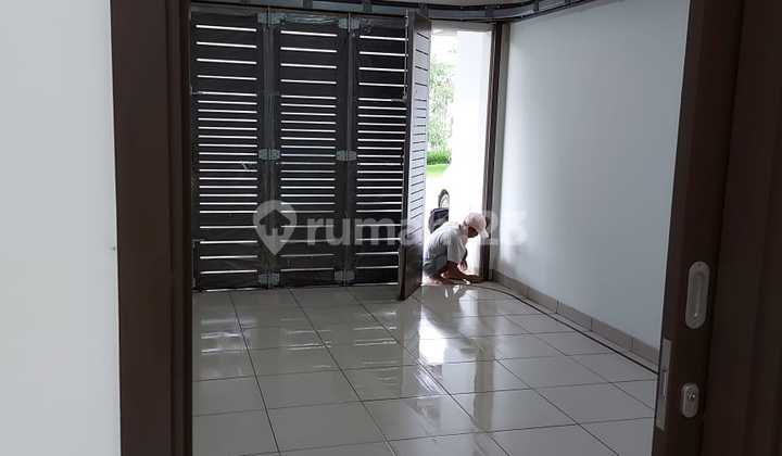 Disewakan Rumah Summarecon Cluster Btari 2 Lantai Siap Huni. Summarecon Bandung 2