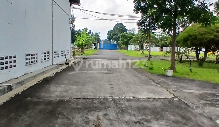 Warehouse for Rent in Nanjung Industrial Area, South Cimahi, Close to Baros Toll Road.