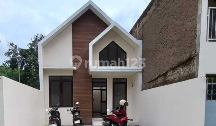 Cheapest in Cimahi!! New House by the Road, Car Access, Strategic Location, Flood-Free, North Cimahi City Center