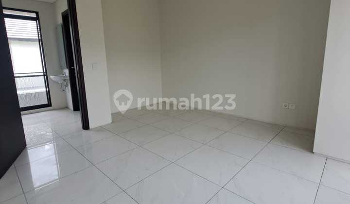 Disewakan Rumah Baru Siap Huni Tarubhawana di Kota Baru Parahyangan 2