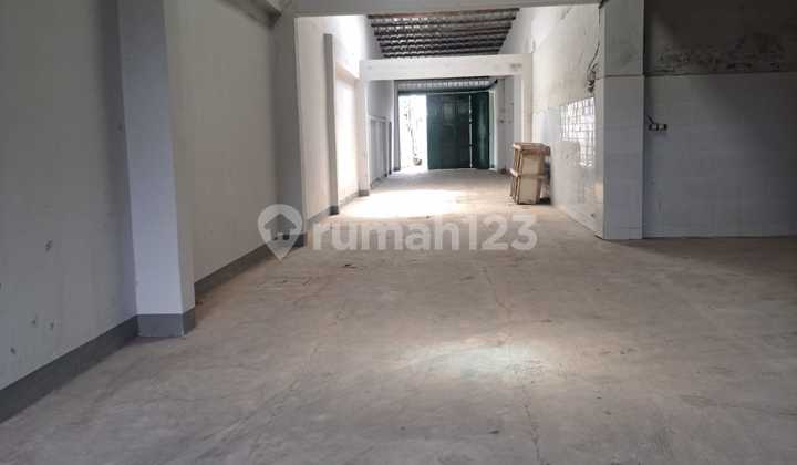 Gudang di Holis Cigondewah 600.0 m² Unfurnished