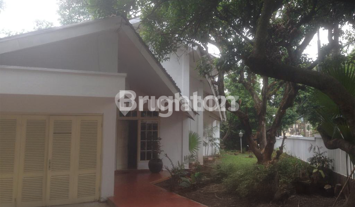 HANYA 6 MENIT KE MRT LEBAK BULUS - RUMAH HOOK STRATEGIS 2