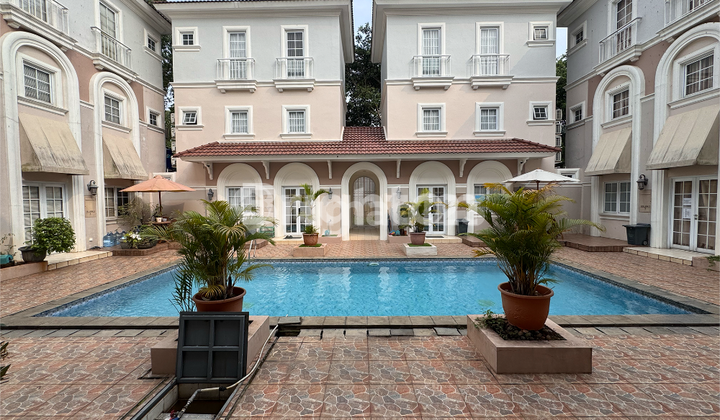 INVESTASI EMAS - 3 LANTAI, PRIVATE POOL - DEKAT GRANDLUCKY BSD