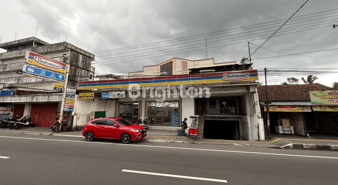 Rumah di pinggir jalan raya mertoyudan strategis di Magelang 2