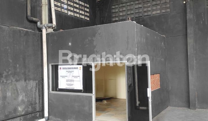 Gudang lokasi strategis di jalan raya parangtritis 2