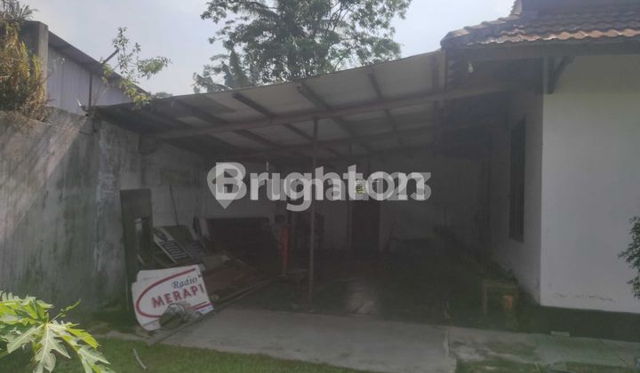 Ruang Usaha Strategis pinggir jalan raya Jogja Magelang ( Ex Radio Merapi Indah ) 2