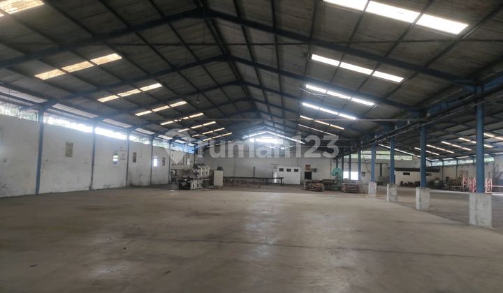 Premium Warehouse in Tempuran Area, Area 5,280 M2