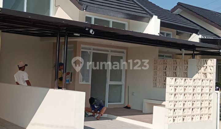 DISEWAKAN RUMAH LOKASI PARAKAN SAAT RESIDENCE 1 ARCAMANIK BANDUNG