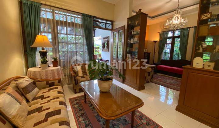 Dijual Rumah Nyaman Siap Huni di Griya Mas Sayap Pasteur Lokasi Strategis dan Akses Mudah