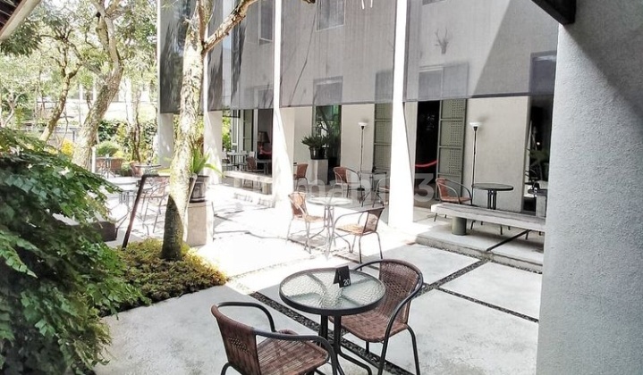Dijual Rumah 2 Lantai dan Cafe di Pondok Hijau Bandung Full Furnish Hunian Nyaman dan Dapat di Jadikan Ruang Usaha Juga Lokasi Strategis dan Akses Mudah 2