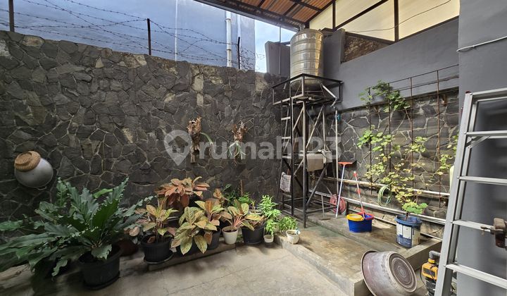 Dijual Cepat Rumah 1,5 Lantai Semi Furnish Siap Huni di Kopo Permai Bandung Hunian Nyaman dan Lokasi Strategis 2
