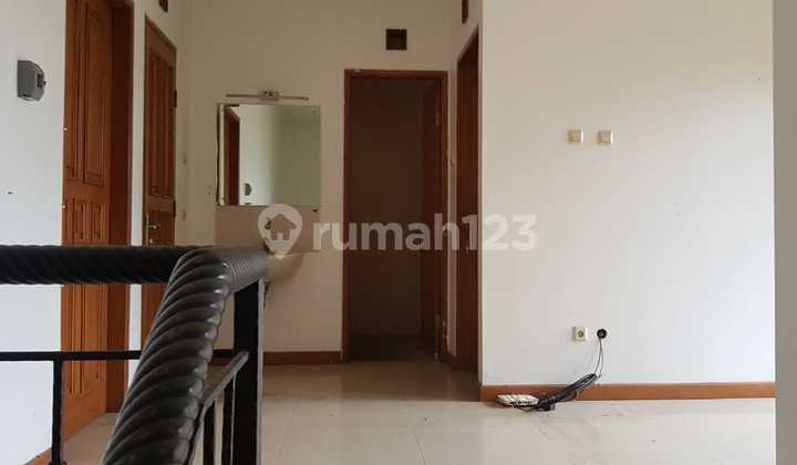 Disewakan Rumah Dalam Cluster Batununggal Hunian Nyaman dan Aman Siap Huni Lokasi Strategis dan Akses Mudah