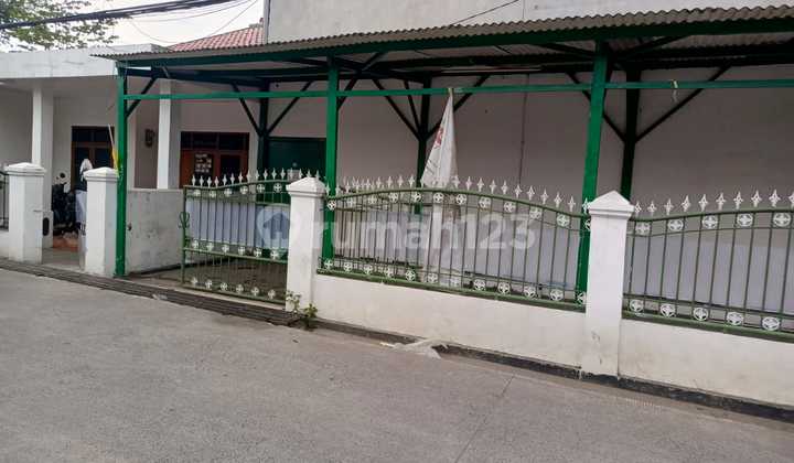 Dijual Rumah dan Gor di Cisaranten Kulon Hunian Nyaman dan Siap Huni Lokasi Strategis