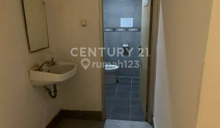 Ruko Strategis Jalan Utama / Lebar Dan Ramai Pembeli  2