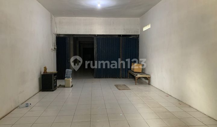 Ruko 3 Iantai  Strategis, Banyak Pengunjung, Bisa Di Huni  2