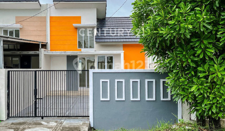 Rumah Strategis Cocok Untuk Hunian Atau Usaha Di Parung Panjang 