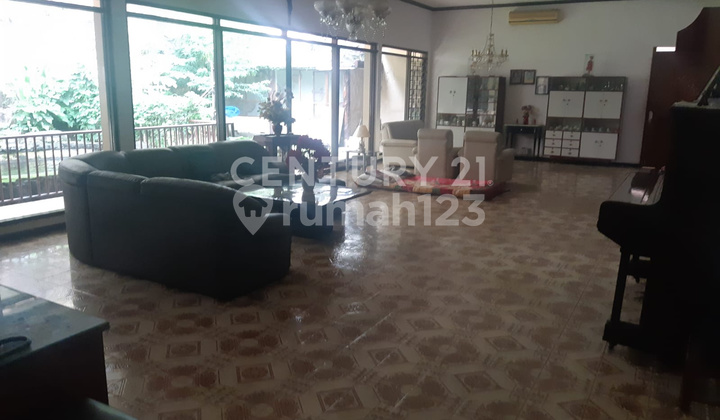 Rumah Luas Dan Nyaman Di Tengah Kota Malang 