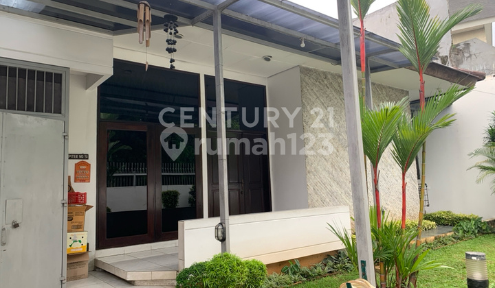 Rumah Didaerh Yang Masih Asri Dan Luas Daerah Cinere