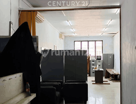 Ruko 4 Lantai dan Strategis di Makasar Sulawesi Selatan