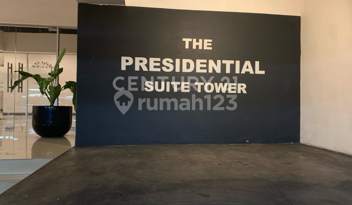 Apartment  Executive  /Mewah St. Moritz .Lippo Mall Puri 